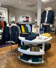 Tommy Hilfiger image 10