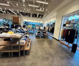 GUESS imagen 5