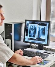 Andrej Tuzhikov - Orthopädie & Sportmedizin