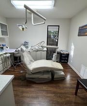Call Field Dental image 4