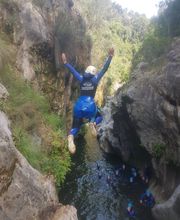 canyoning málaga, barranquismo marbella, descenso de barranco costa del sol, canyon activity marbella, canyoning benahavis, marbella activities, things to do marbella, things to do malaga.