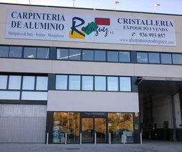 carpinteria-de-aluminio-rodriguez-foto_fachada.jpg