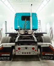 J&J Truck and Auto Body image 2