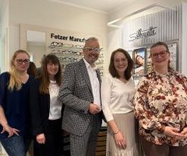 Unser Team freut sich auch SIE beraten zu dürfen!