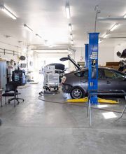 Crash Champions Collision Repair Mulberry Street image 10