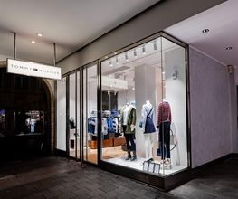 Tommy Hilfiger Bild 2