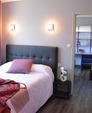 Hotel De France image 8