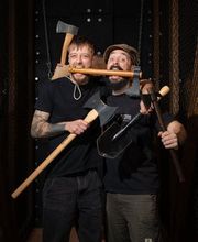 WoodCutter Hamburg - Axt werfen und Bier trinken