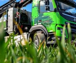 Die Mantis Gartenbau GmbH ist ein führender Anbieter im Bereich Gartenbau und Gartenpflege in Allschwil in Baselland und Basel. Seit der Gründung 2007 haben wir uns durch regelmässige Weiterbildungen zu einem kompetenten Partner im Gartenbau entwickelt. Wir teilen gerne unser Wissen und Fähigkeiten und sind dankbar für die treue Unterstützung unserer zahlreichen Stammkunden. Vertrauen Sie auf unsere professionellen Dienstleistungen und lassen Sie uns gemeinsam an Ihrem Garten arbeiten.
