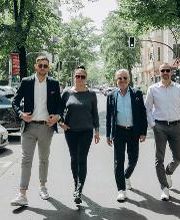 Mark Dehmlow AXA-Center Bild 1