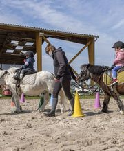Poney Club Des Cinq Arpents image 12