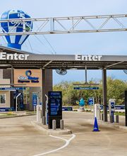 ClearWater Express Wash image 9