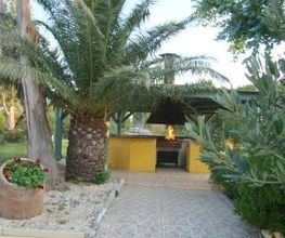 Tropic Hotel image 2