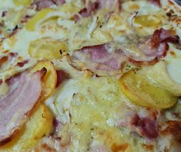 Américan Pizza image 4