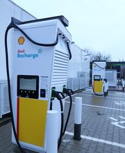 Shell Recharge Charging Station Bild 2