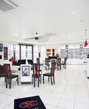 Opticien AURAY Optical Center image 1