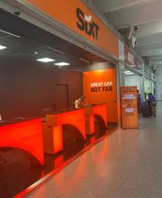 SIXT Alquiler de Coches - Sevilla Aeropuerto (SVQ) imagen 6
