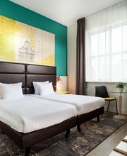 Comfort room 2 single beds