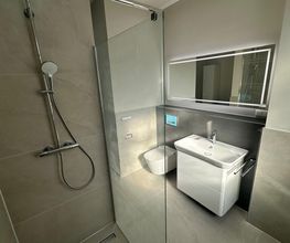 69be9314-d86a-4b27-867d-b2efb0c18e30.jpg