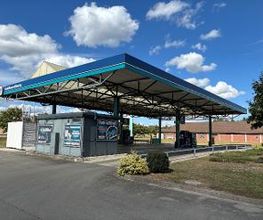 Tankstelle am E-Center Bild 5