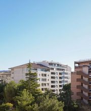 B&B HOTEL Marseille Prado Parc des expositions image 5