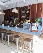 Ms. Cheezious image 3