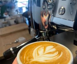 Cafe aum Bild 1