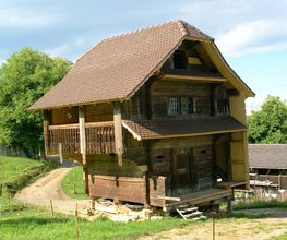 Gloggner Holzbau & Bedachungen GmbH Bild 12