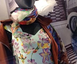 Show Rooms image 12