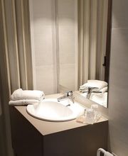 Le Louvre Hôtel image 13