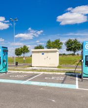 EVzen station de recharge image 1