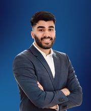 Samey Chopra - AXA Versicherungen Claus Decker - Kfz Versicherung in Köln