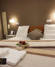 Hôtel et Restaurant -Logis Les Agriculteurs- image 9