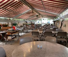 Café, Restaurant du Port Bild 4