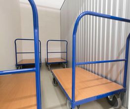 Transporthilfsmittel bei LAGERBOX in Krefeld