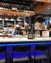 Lake Wine Kitchen + Bar image 11