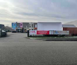 CRIT MOMMENHEIM image 1