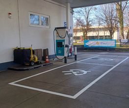 Shell Recharge Charging Station Bild 1