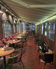 Restaurant mit Café "Am Park" Bild 2