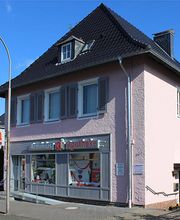 Aussenansicht der Arminius-Apotheke