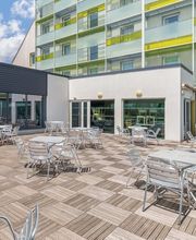 B&B HOTEL Lyon Sud États-Unis image 3