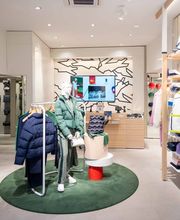 Lacoste Saint Etienne image 2