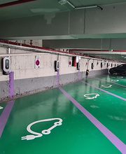 zone bornes de recharge pour véhicules éléctriques du parking Lagrange-Maubert à Paris