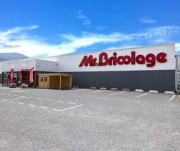 Mr.Bricolage Ceret image 10