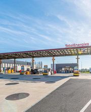 This is a picture representing NF080178 (FUELING) - RELAIS PORTES DE YEBLES