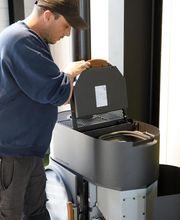 Velay Maintenance image 7