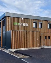 Firmengebäude der envisia GmbH mit Sitz in 79341 Kenzingen