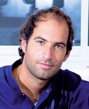 Madar Alexis image 2