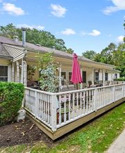 Fox Trail Memory Care Living image 5