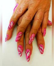 Beauty Line - Nails & more Inhaberin Nadine Löschmann Bild 10